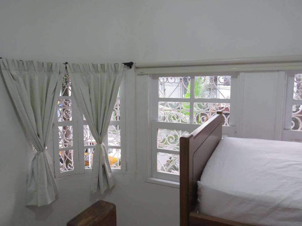 Hostal Casa Prado 메딜린 외부 사진