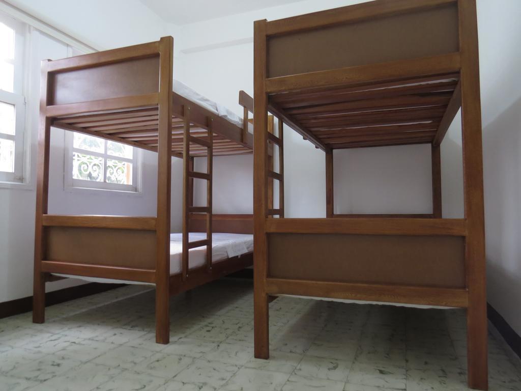 Hostal Casa Prado 메딜린 외부 사진