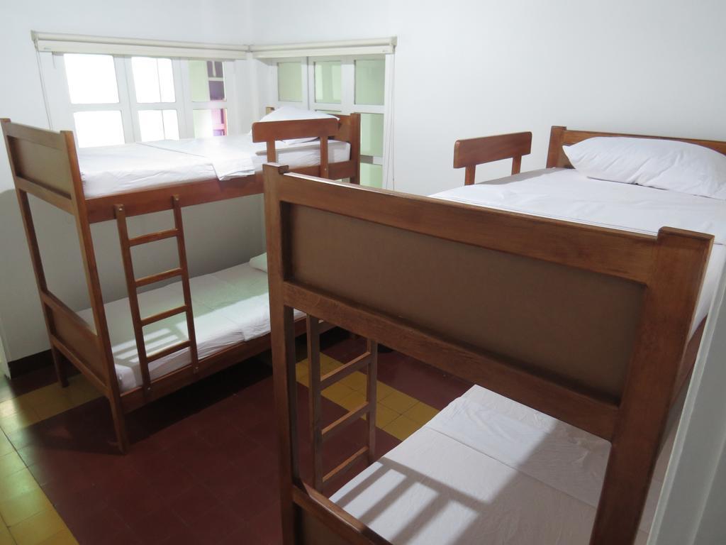 Hostal Casa Prado 메딜린 외부 사진