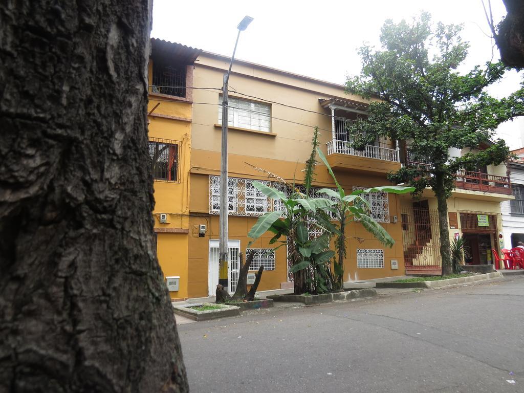 Hostal Casa Prado 메딜린 외부 사진